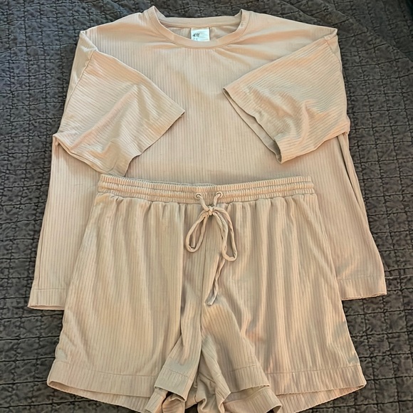 H&M Other - H&M pajama set